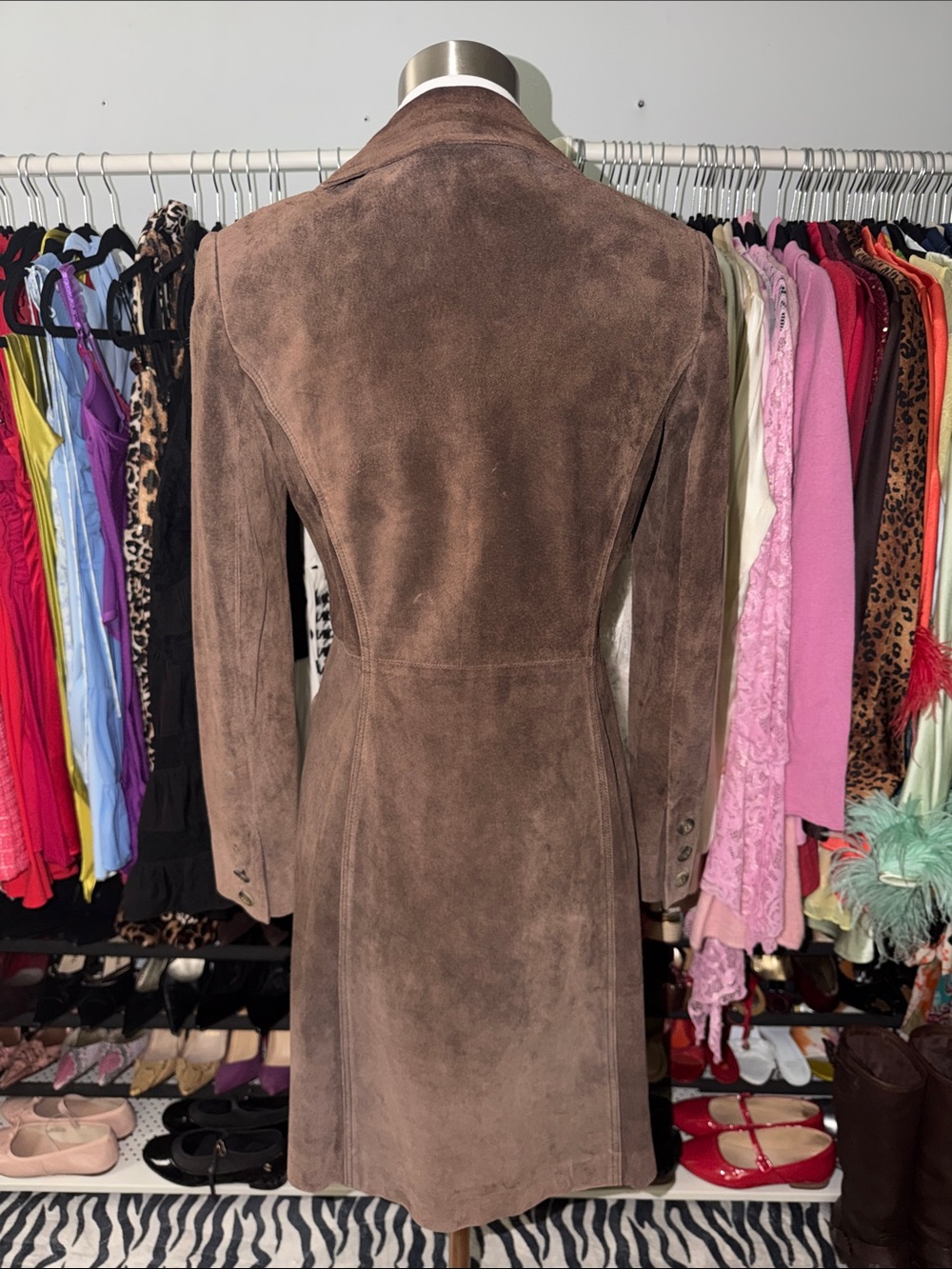 Cynthia Steffe Genuine Brown Suede Coat, size 2 - Picture 6 of 16